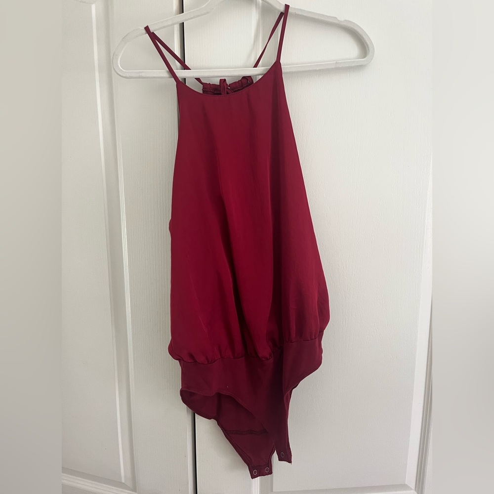 Adjustable burgundy body suit